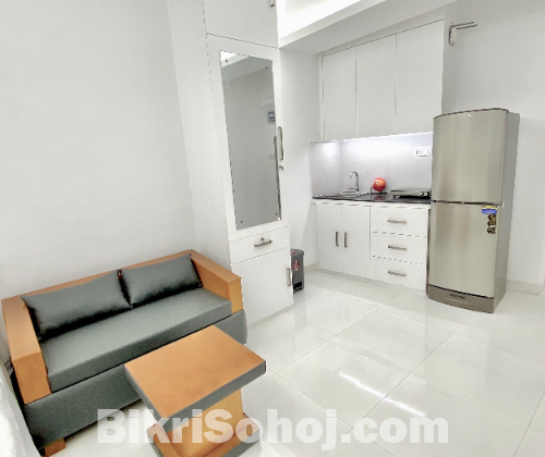 A Furnished Studio Apartment In Bashundhara R/A For Rent
